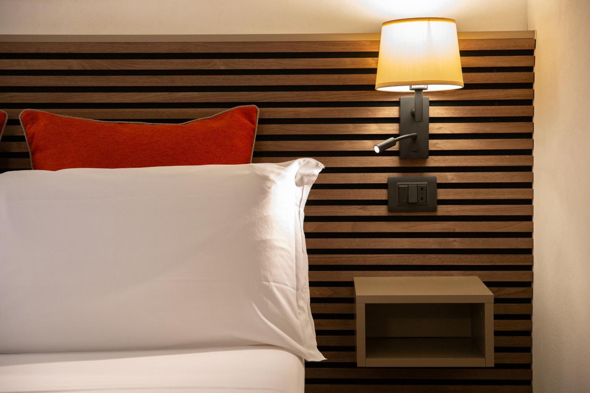 Gelsi Luxury Suites 소라 외부 사진